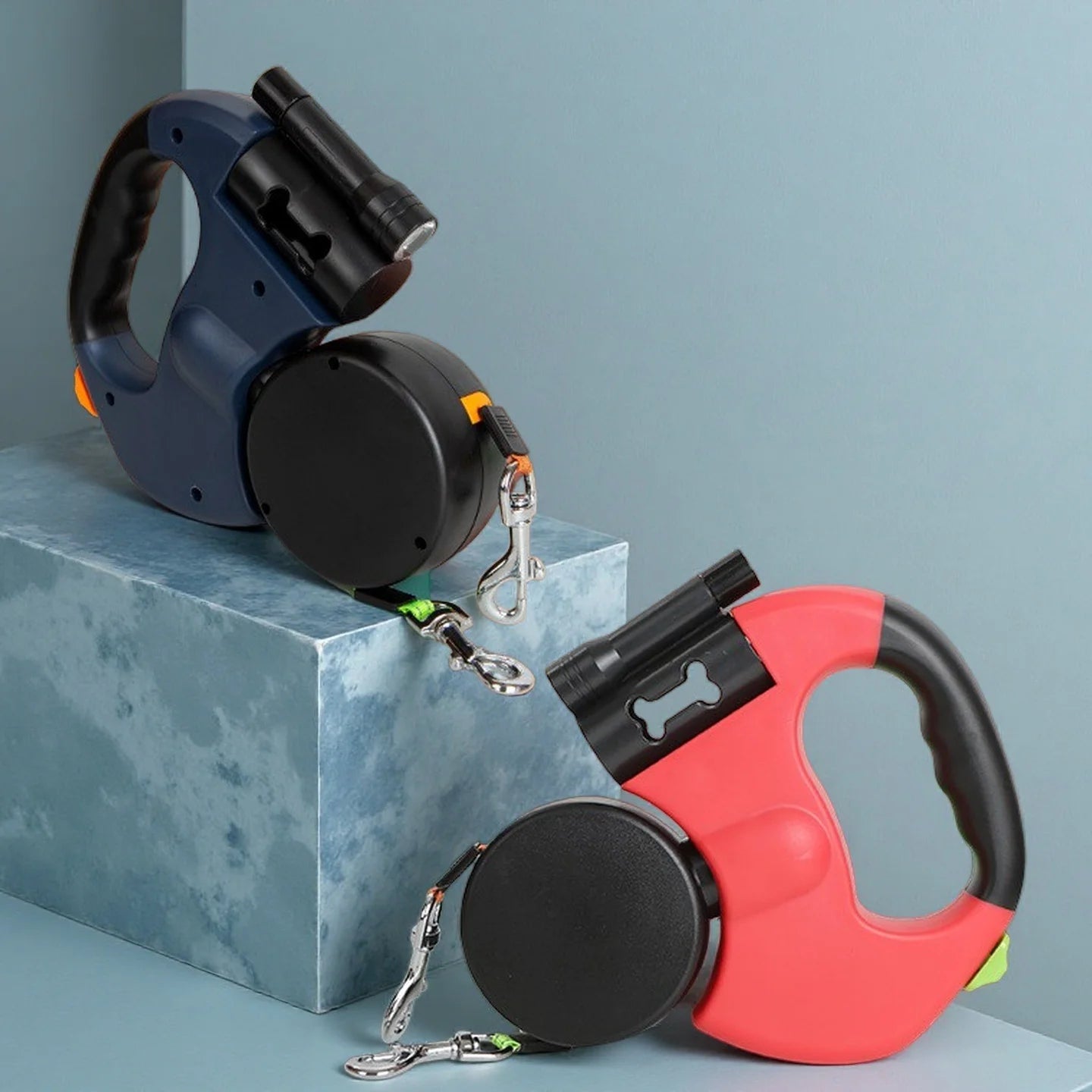 DualFlex™ 360° Retractable Double Dog Leash with LED Light